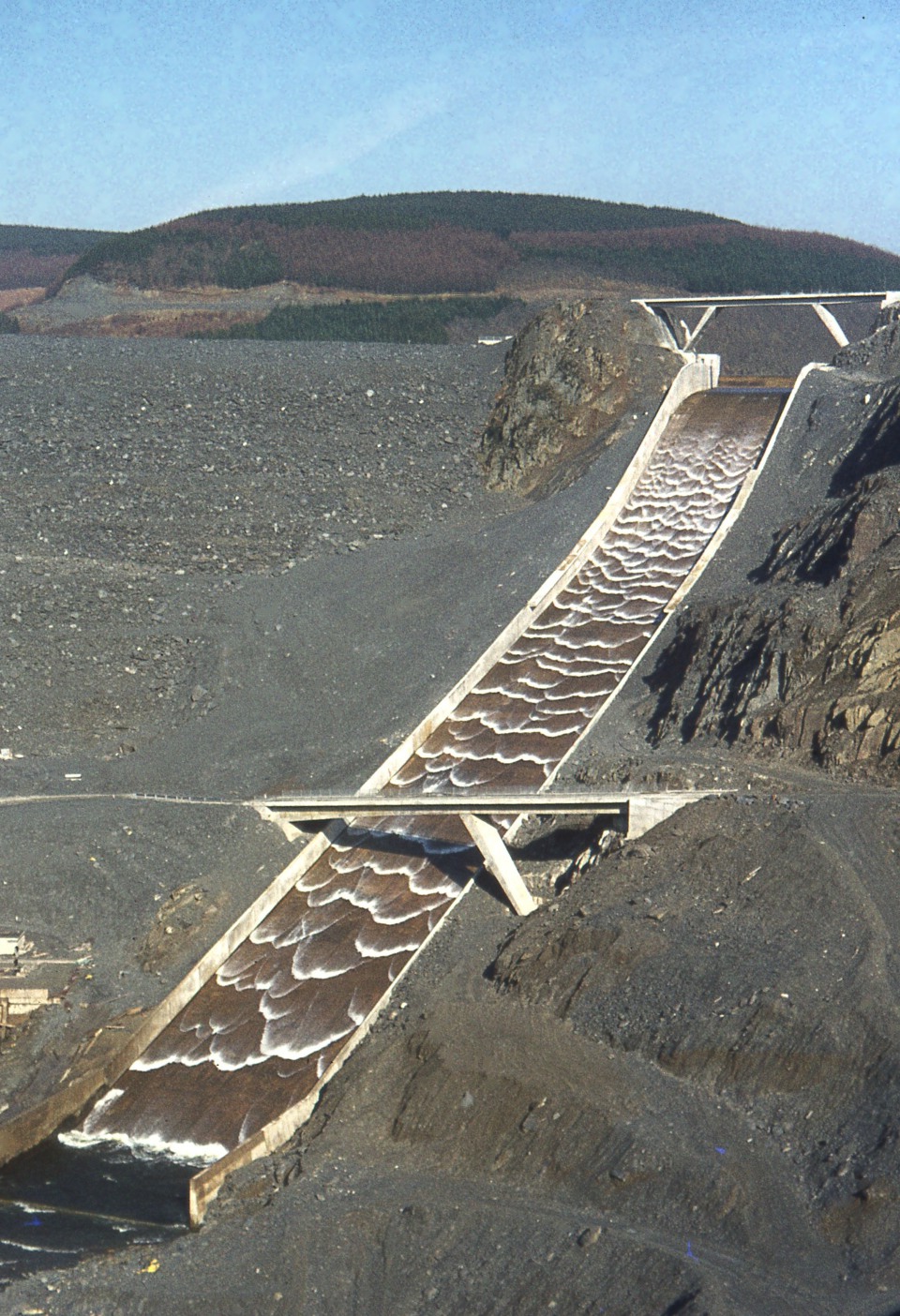 Chute Spillway